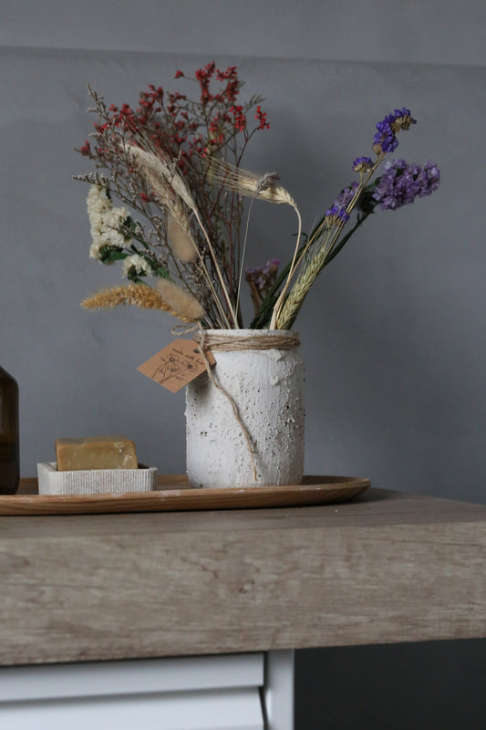 Handgemachte Blumenvase Beige mit Stein-Acryl-Streichtechnik und Trockenblumen – jedes Stück ein Unikat (Kopie)